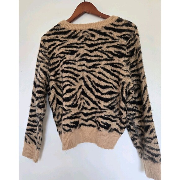 Divided Sweater Womens M Fuzzy Brown Zebra Animal Print Pullover Eclectic Warm - Picture 5 of 8